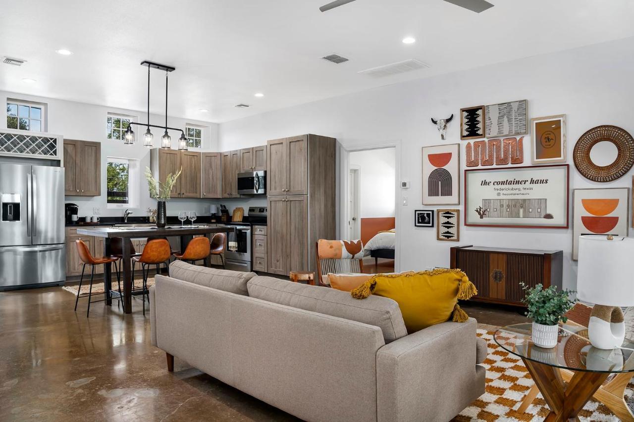 Willa Container Haus Pet Friendly With Cowboy Pool Fredericksburg Zewnętrze zdjęcie